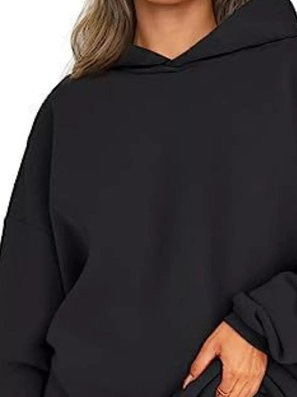 Sudadera con capucha de manga larga y hombros caídos
