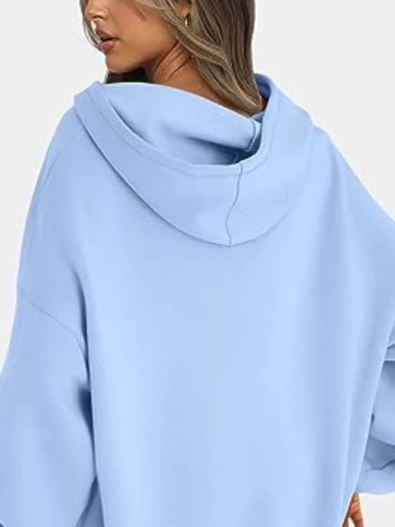 Sudadera con capucha de manga larga y hombros caídos
