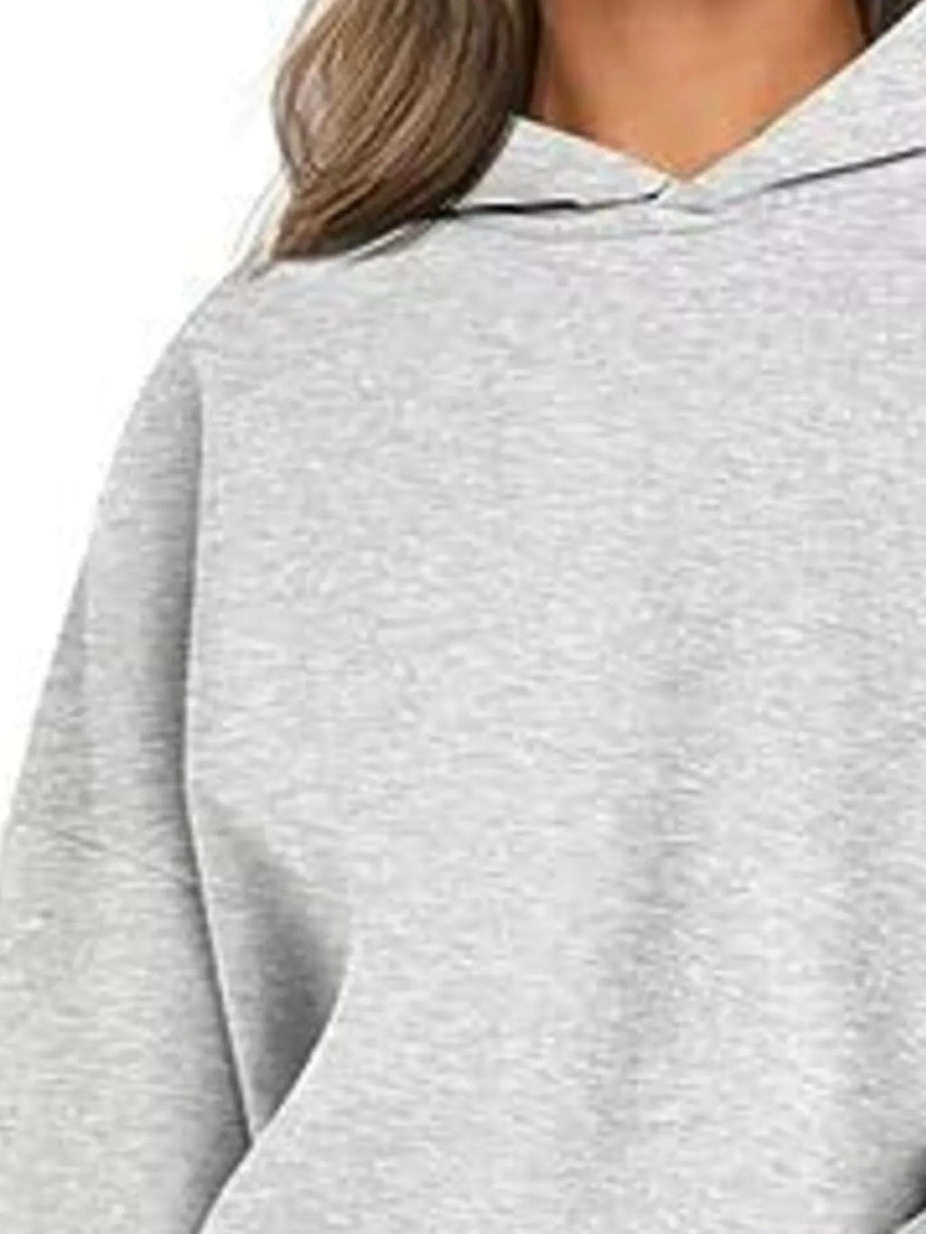 Sudadera con capucha de manga larga y hombros caídos